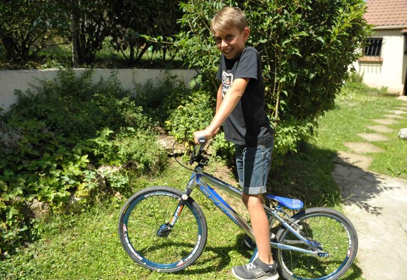 Tom, 10 ans, a doublé le Petit Spirou dans le film qui sortira à la rentrée