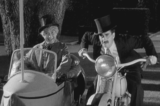 Anniversaire  Bécane et cinoche : 130 bougies au compteur